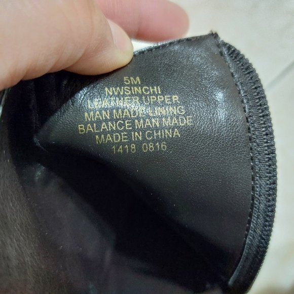 Nine West Black Heeled Winter Modern Boots SIZE 5 - Picture 8 of 11